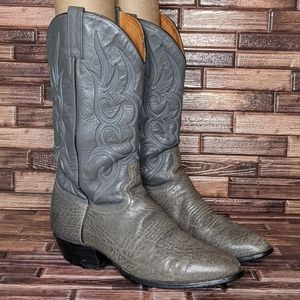 j chisholm boots company